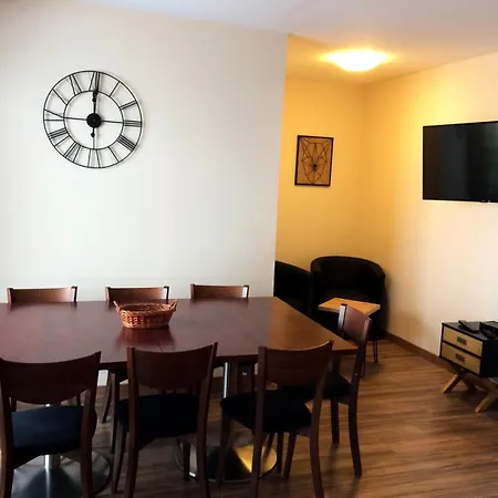 Serias - T3/8pers Serias 46- Peyresourde Mae-3394 Apartment *